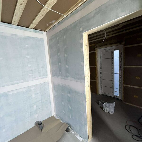 Pirms CODORO dekoratīvā krāsas -zīda efekta