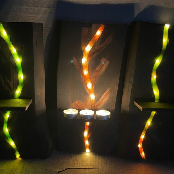 Iededzināts dēlīts ar led apgaismojumu