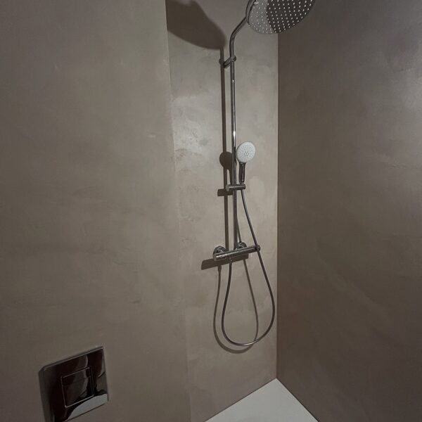 Mikrocements vannas istabā