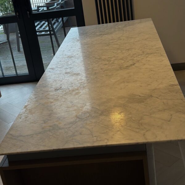 Marmora atjaunošana