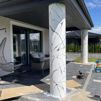 Marmora imitācijas kolonna, sniegs jaunu dizainu Jūsu mājās
