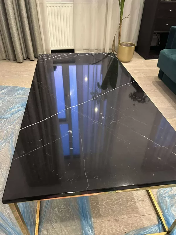 Marmora galda virsmas atjaunošana.