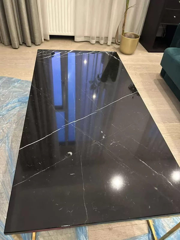 Marmora galda virsmas atjaunošana.