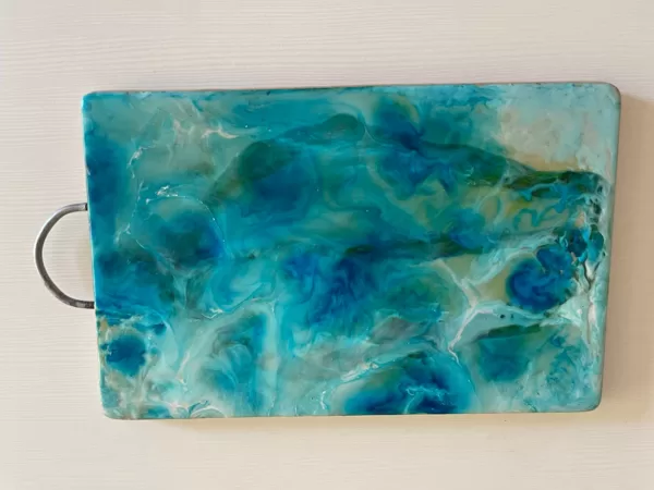 Serving board with a gorgeous epoxy finish